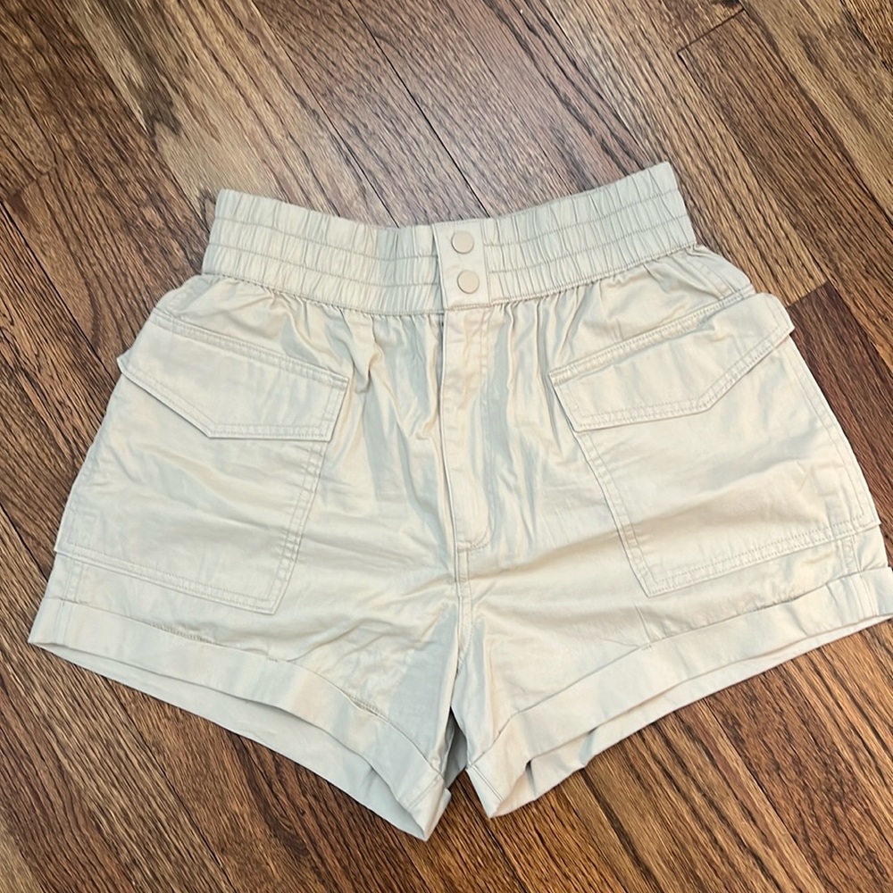 Abercrombie and Fitch tan shorts